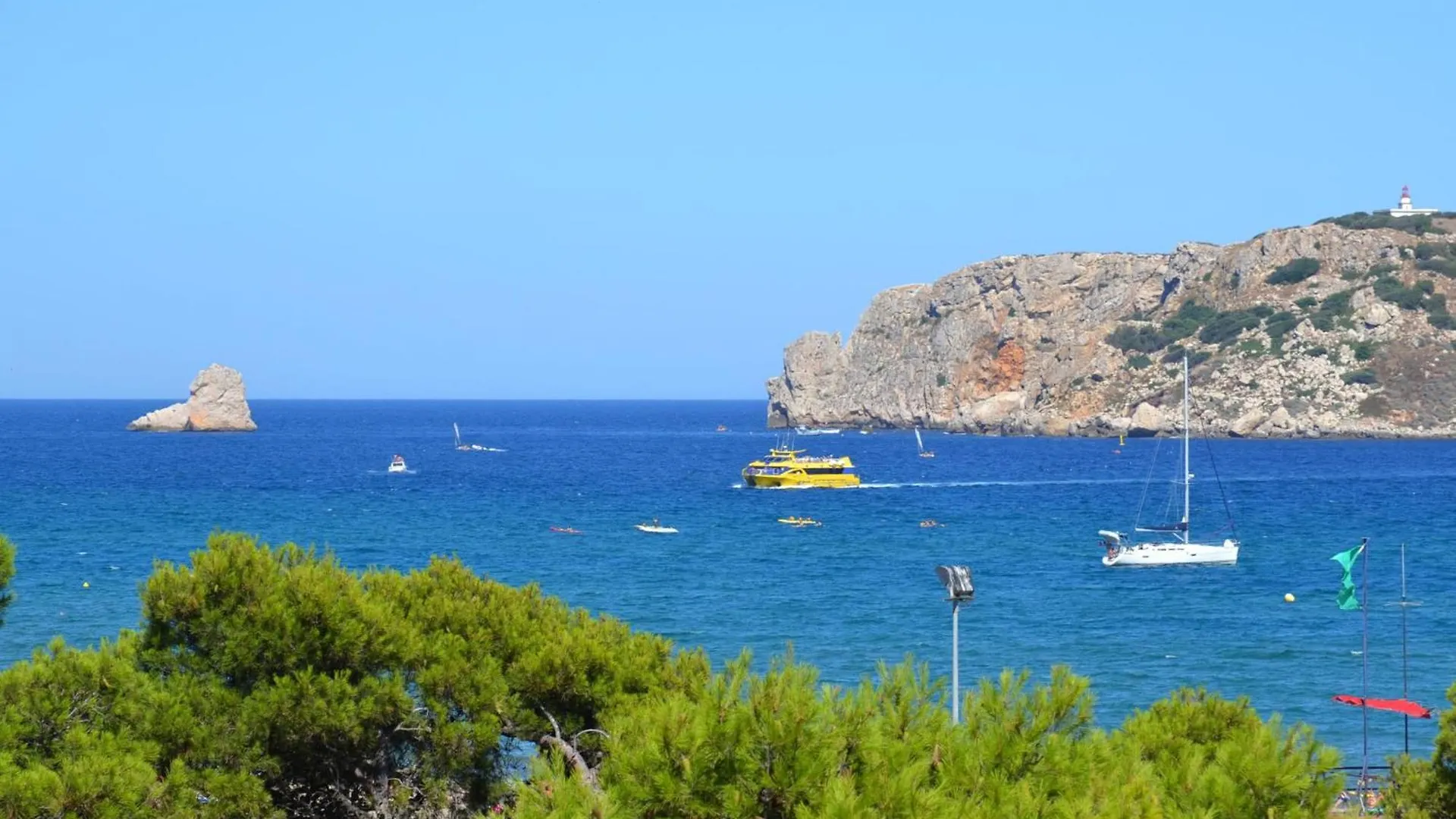 Pineda Beach 43, L'Estartit - Centro - Es-323-49 0*,  Spain